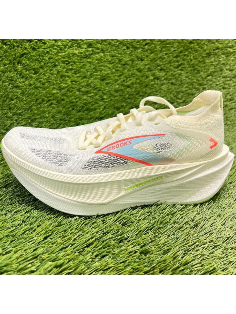 Brooks Hyperion Max 3 Mens Size 6 Ivory Green Athletic Running Shoes Sneakers - Picture 3 of 9